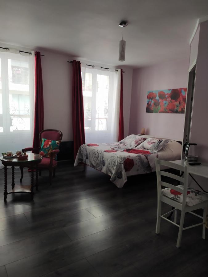 Les Coquelicots Hotell Montrouge Eksteriør bilde