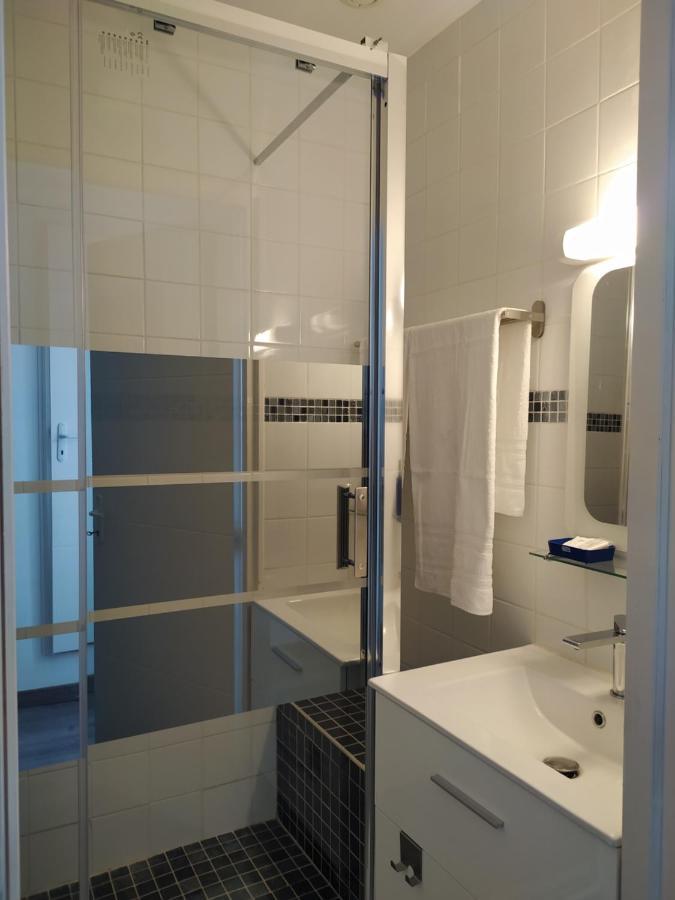 Les Coquelicots Hotell Montrouge Eksteriør bilde