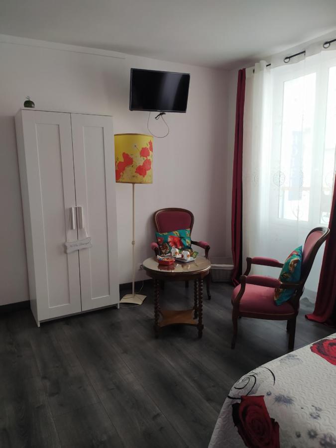 Les Coquelicots Hotell Montrouge Eksteriør bilde